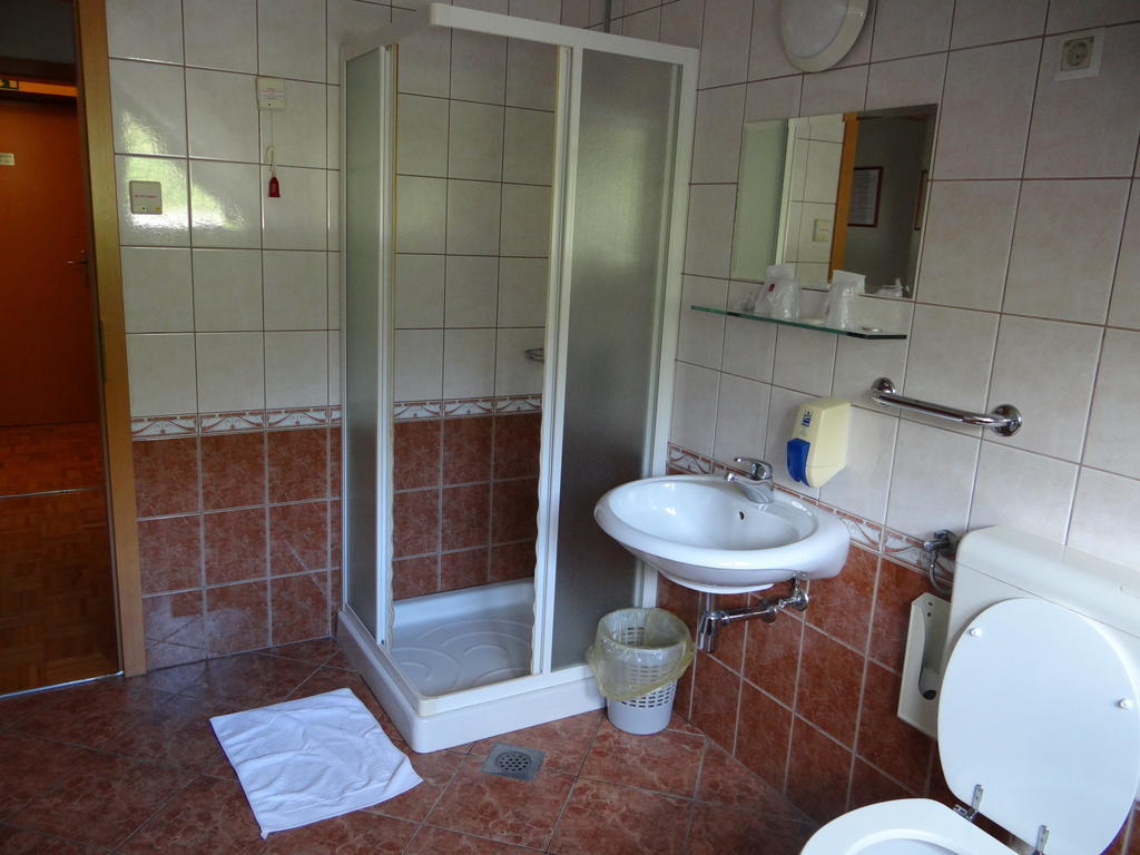 Rooms Hochkraut Celje Cameră foto