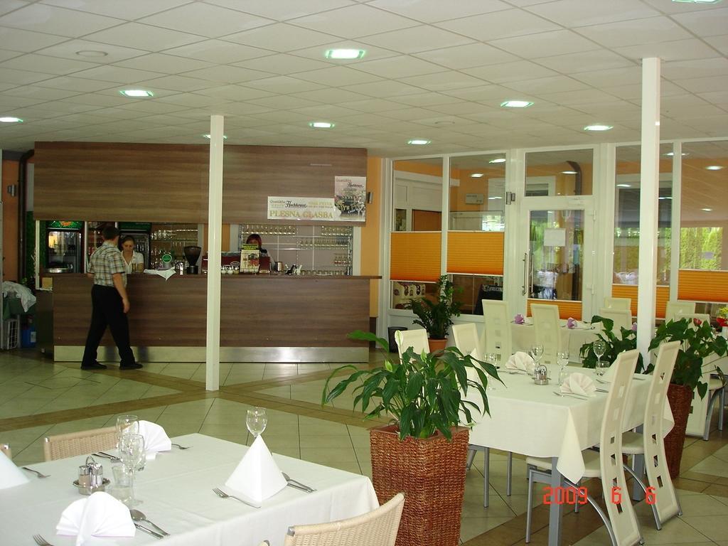 Rooms Hochkraut Celje Exterior foto